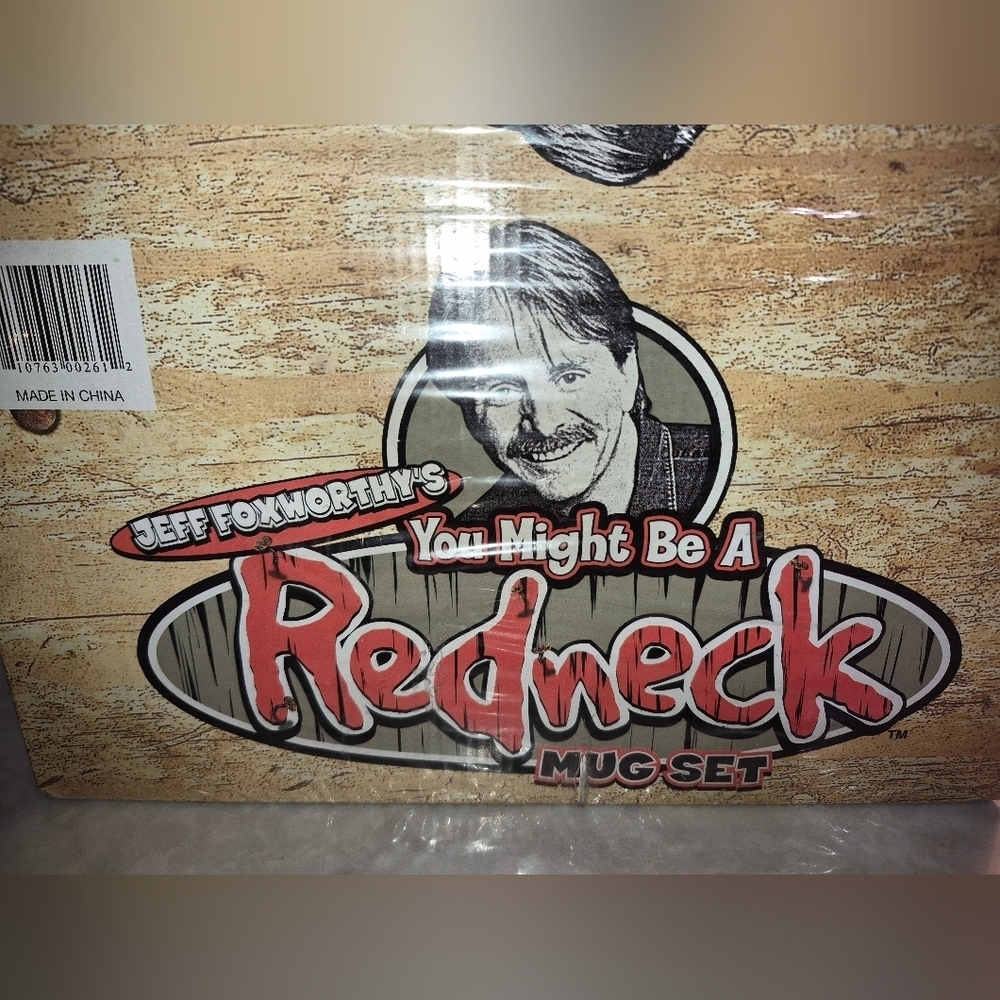 NWT'S " You Might Be A Redneck" Mug Set, In The Box And Plastic - Picture 2 of 4